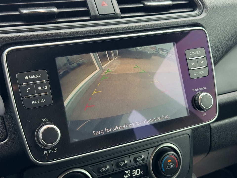 Nissan Leaf 40 Acenta 5d