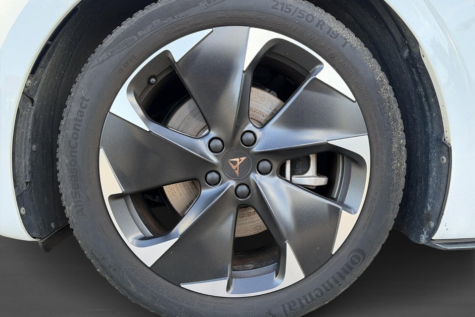 Cupra Born 58  5d