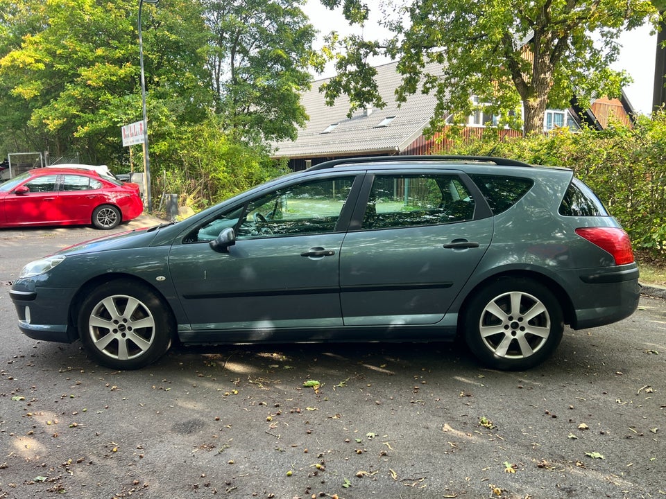 Peugeot 407 2,0 XR stc. 5d