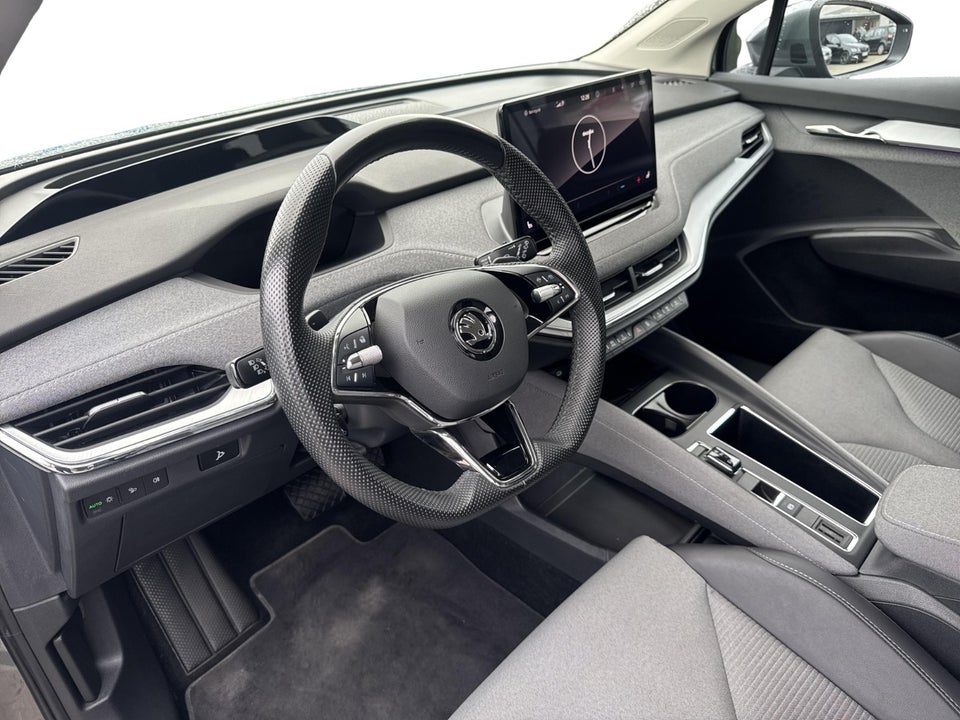 Skoda Enyaq 60 iV Loft 5d
