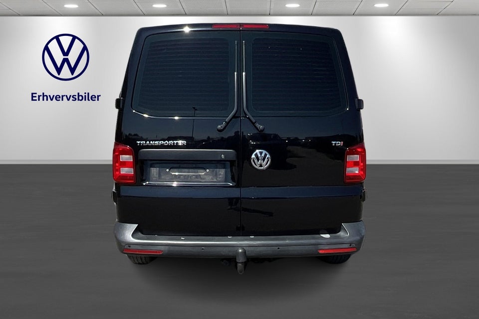 VW Transporter 2,0 TDi 150 Kassevogn DSG kort