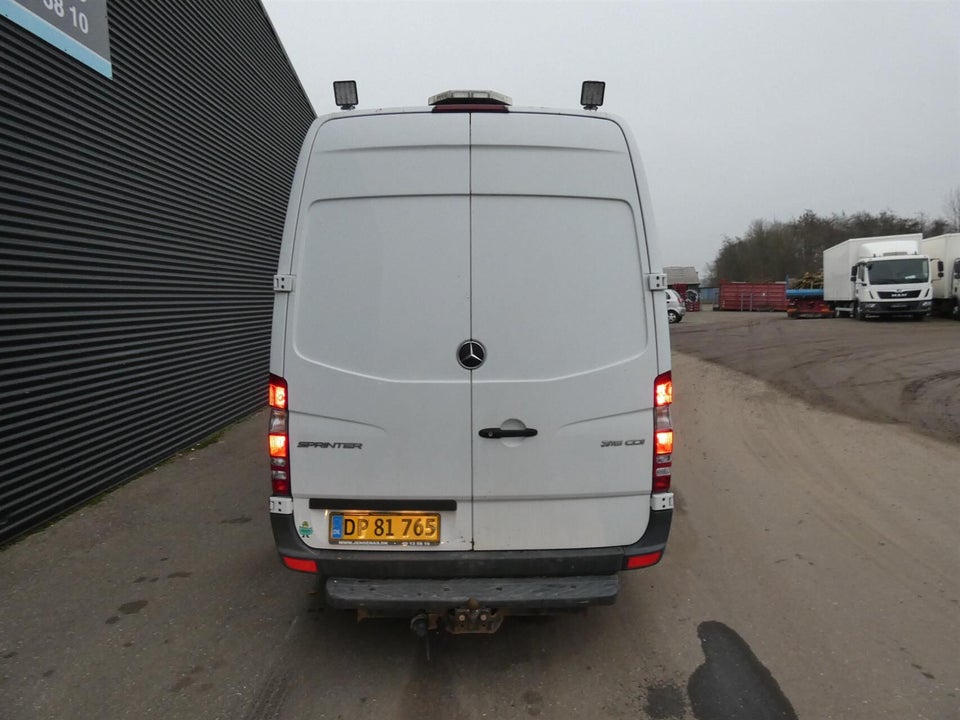 Mercedes Sprinter 316 2,2 CDi R2 Kassevogn 5d