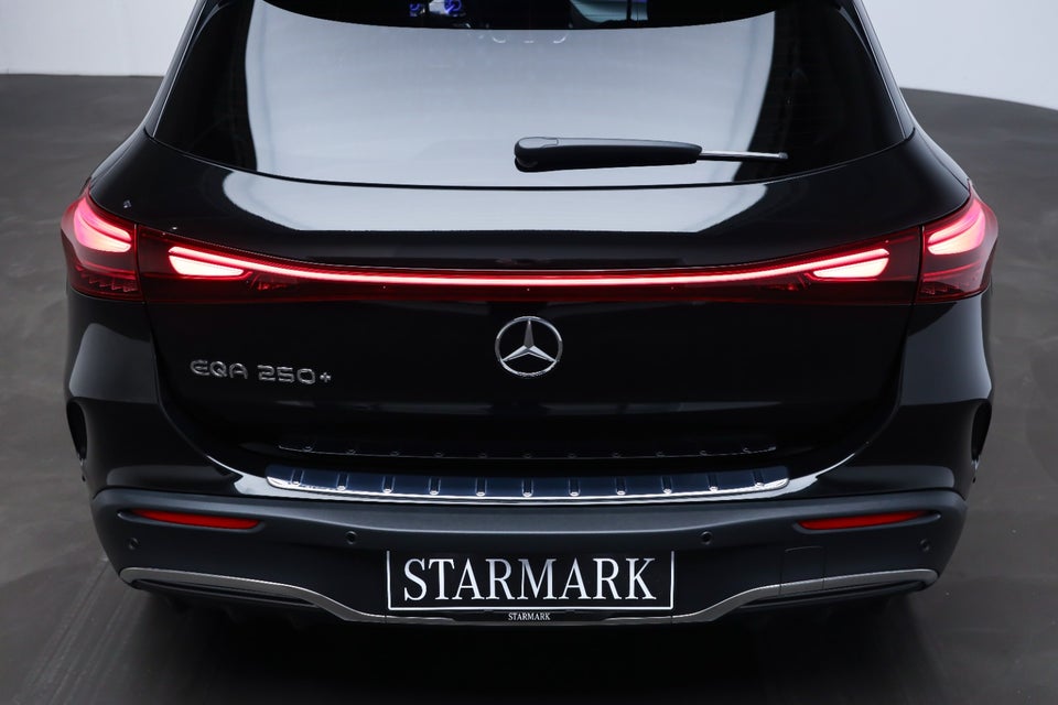 Mercedes EQA250+ AMG Premium 5d