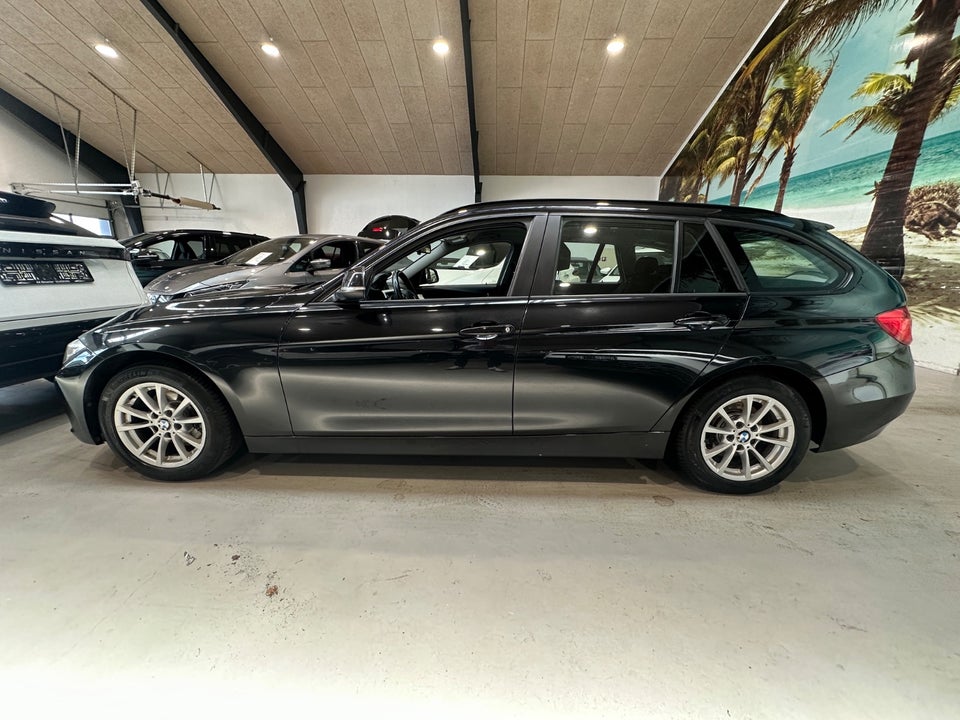 BMW 320d 2,0 Touring 5d