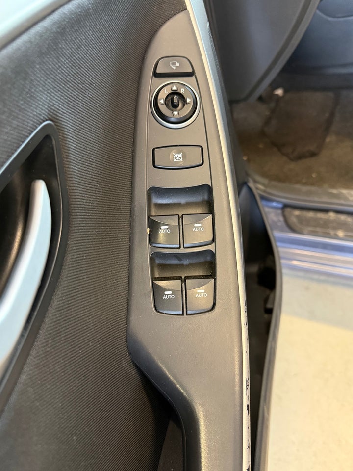 Hyundai i30 1,6 CRDi 110 Comfort Eco 5d