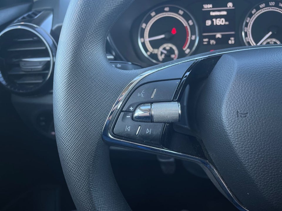 Skoda Fabia 1,0 MPi 80 Essence 5d