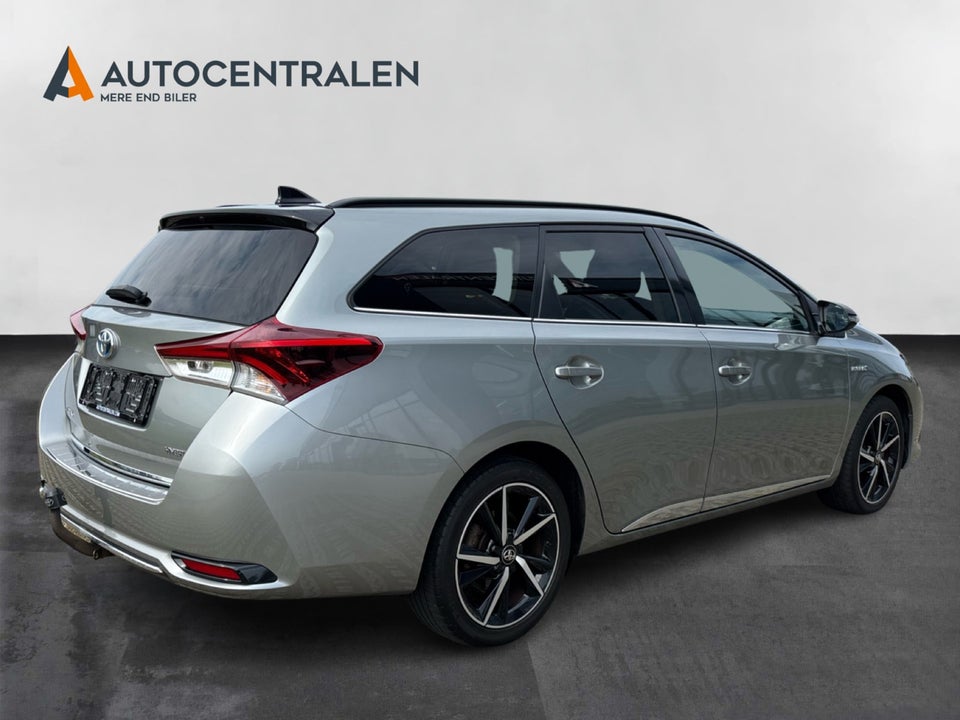 Toyota Auris 1,8 Hybrid H2 Style Touring Sports CVT 5d