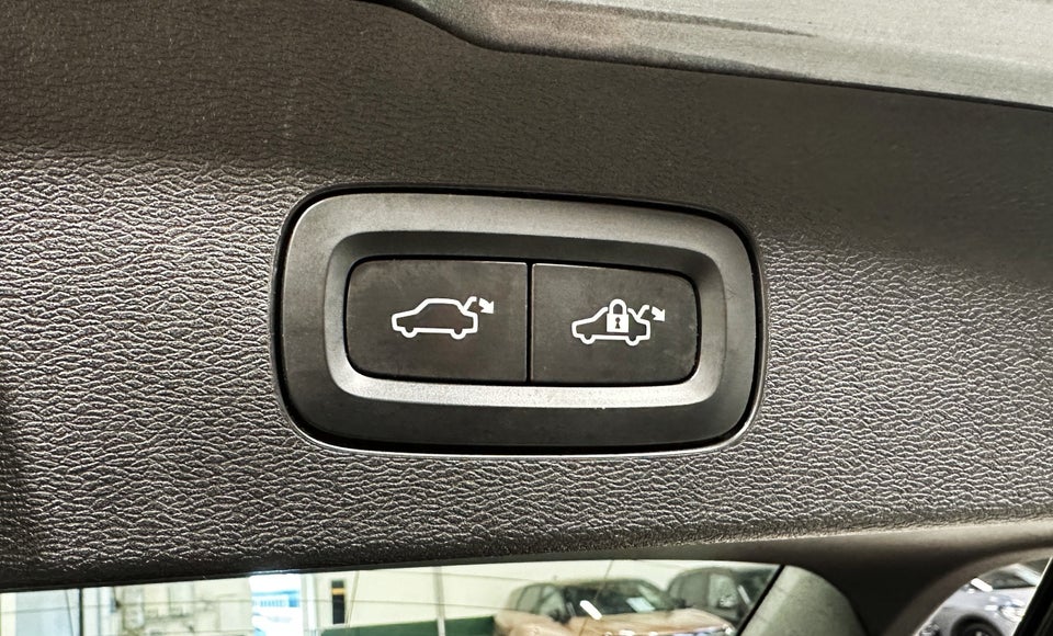 Volvo V60 2,0 D4 190 Momentum aut. 5d