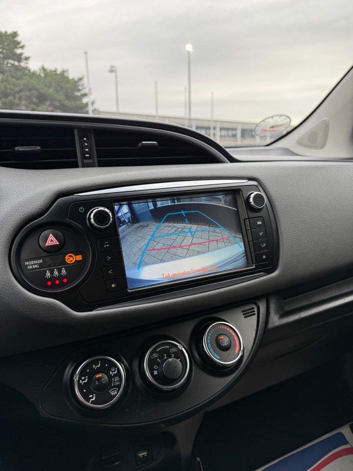 Toyota Yaris 1,0 VVT-i T1 Style 5d