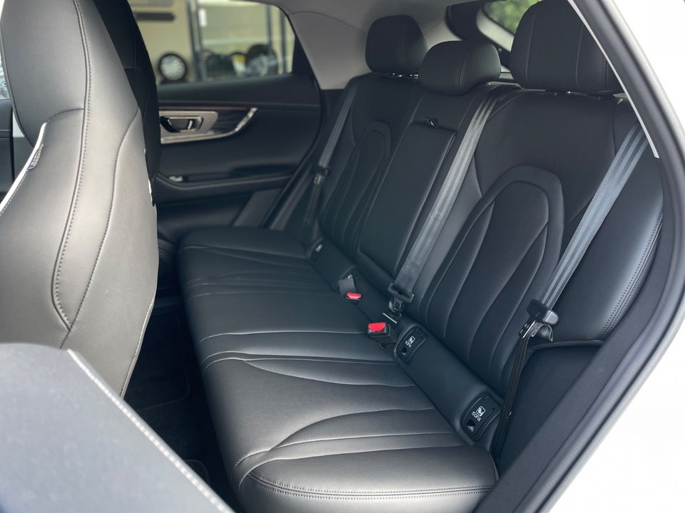 Omoda 5 EV Premium 5d