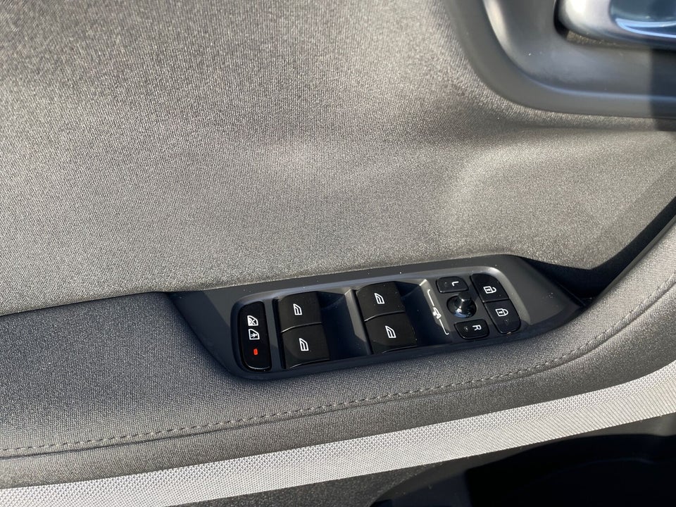 Polestar 2 Long Range 5d