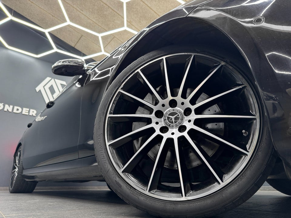 Mercedes E220 d 2,0 AMG Line stc. aut. 5d