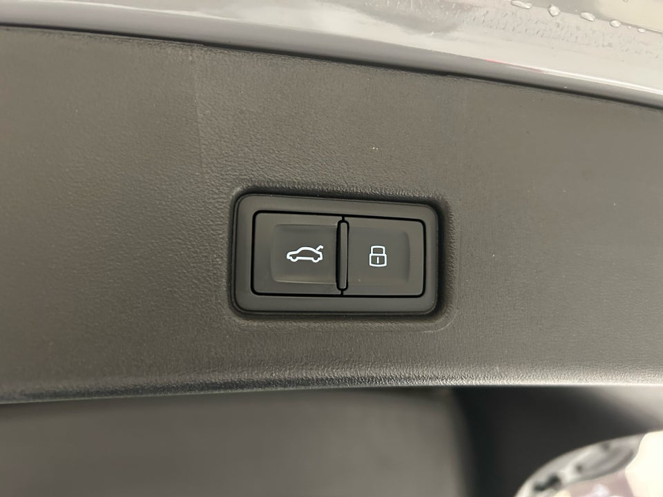 Audi Q4 e-tron 50 S-line Sportback quattro 5d