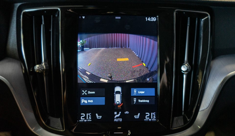 Volvo V60 2,0 D4 190 Momentum aut. 5d