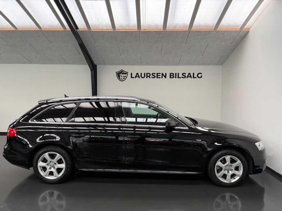 Audi A4 2,0 TDi 190 S-line Avant Multitr. 5d