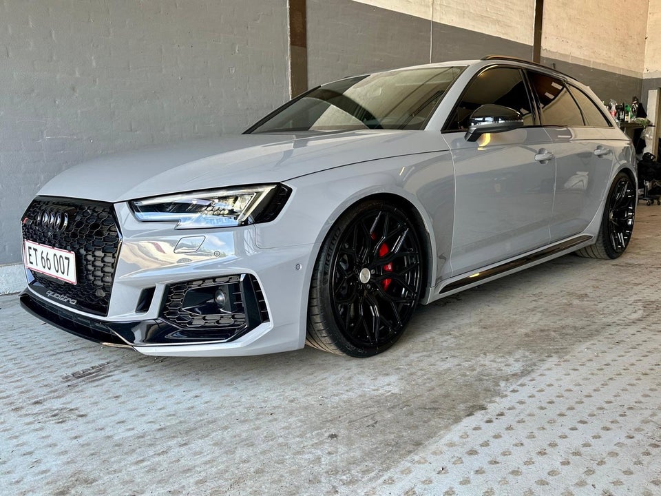 Audi RS4 2,9 TFSi MTM Avant quattro Tiptr. 5d