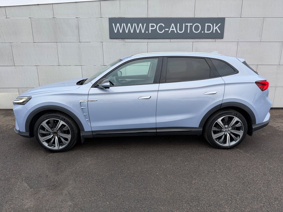 MG Marvel R Luxury 5d