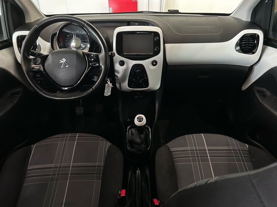 Peugeot 108 1,0 e-VTi 69 White Edition 5d