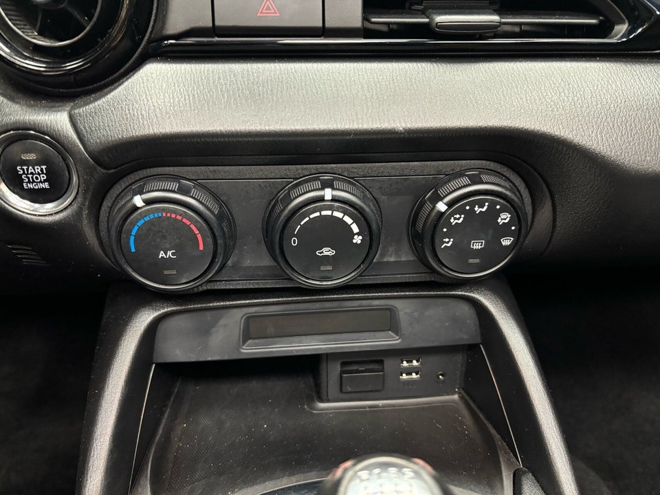 Mazda MX-5 1,5 SkyActiv-G 131 Roadster 2d