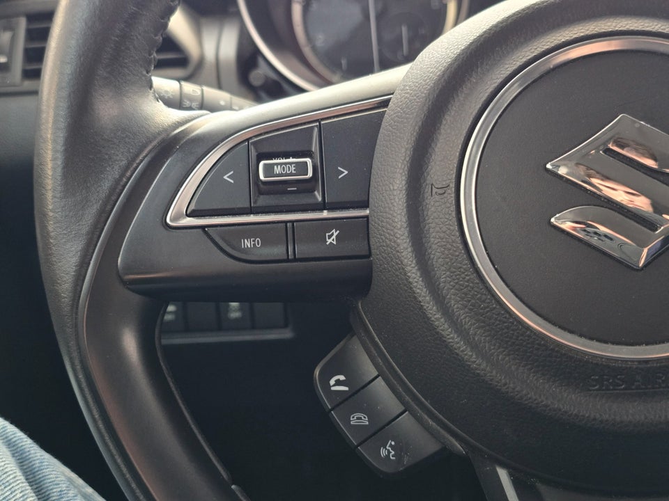 Suzuki Swift 1,2 Dualjet Action KUP 5d