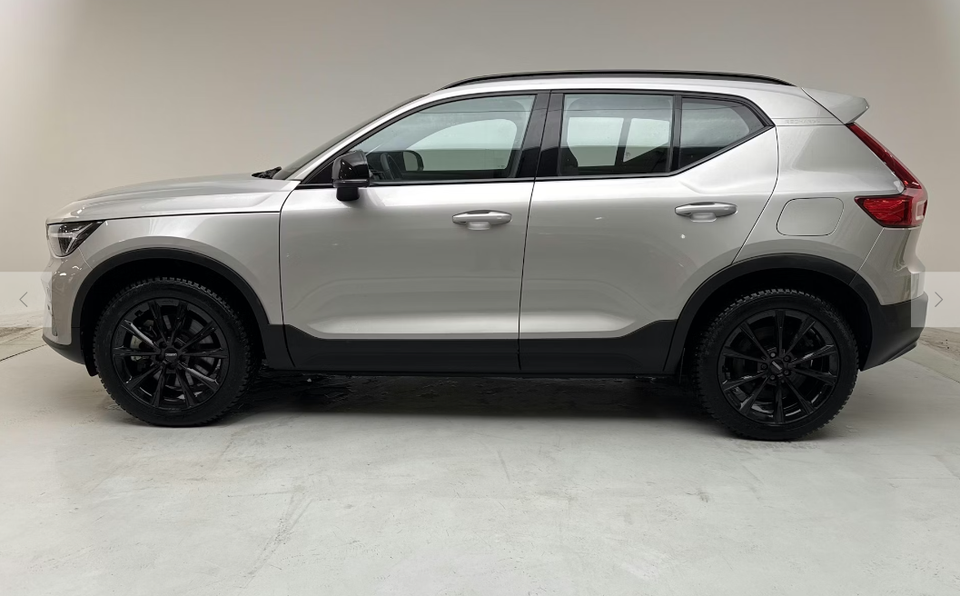 Volvo XC40 ReCharge Extended Range Core 5d