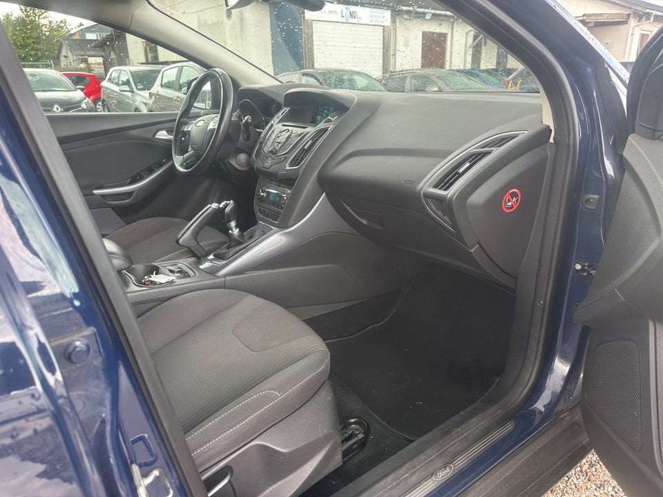 Ford Focus 1,0 SCTi 125 Titanium stc. ECO 5d