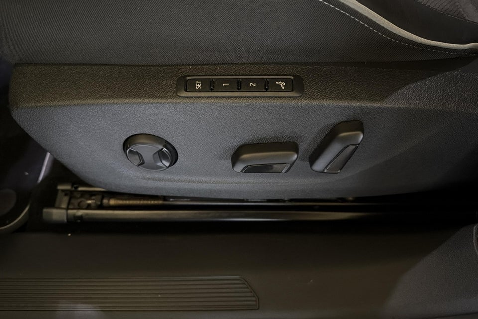 Skoda Enyaq 85 iV Sportline Maxx 5d