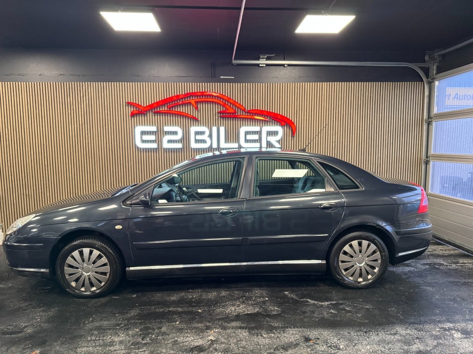 Citroën C5 1,8i 16V Elegance 5d