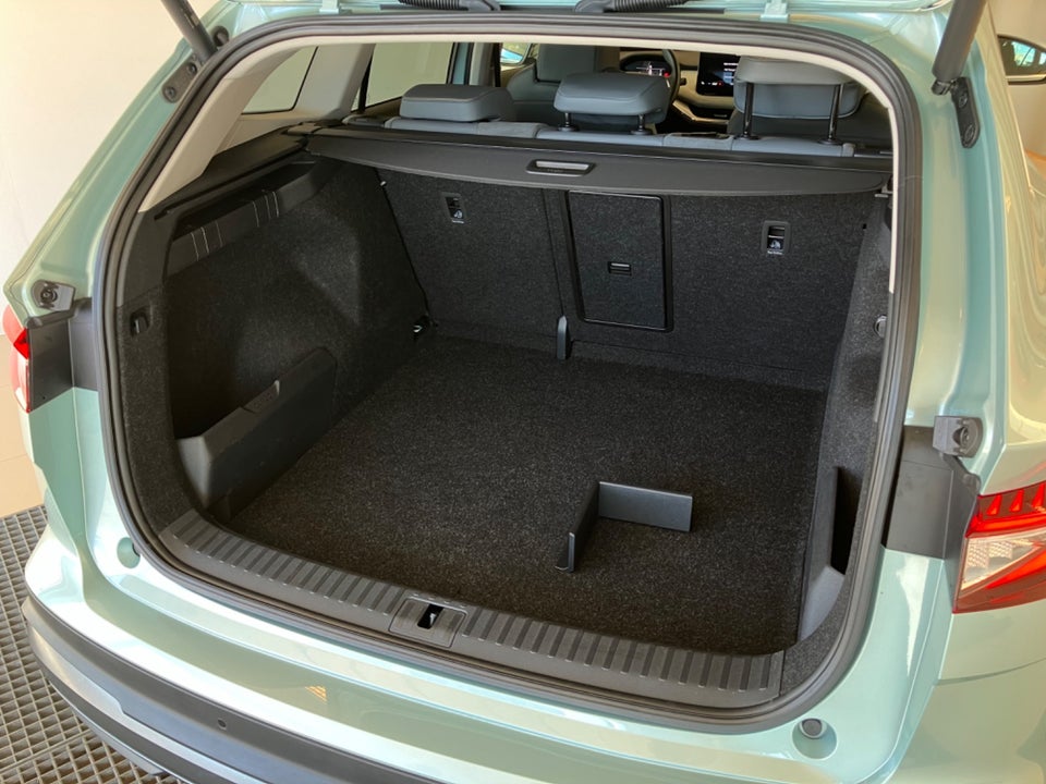 Skoda Enyaq 80 iV Lounge 5d