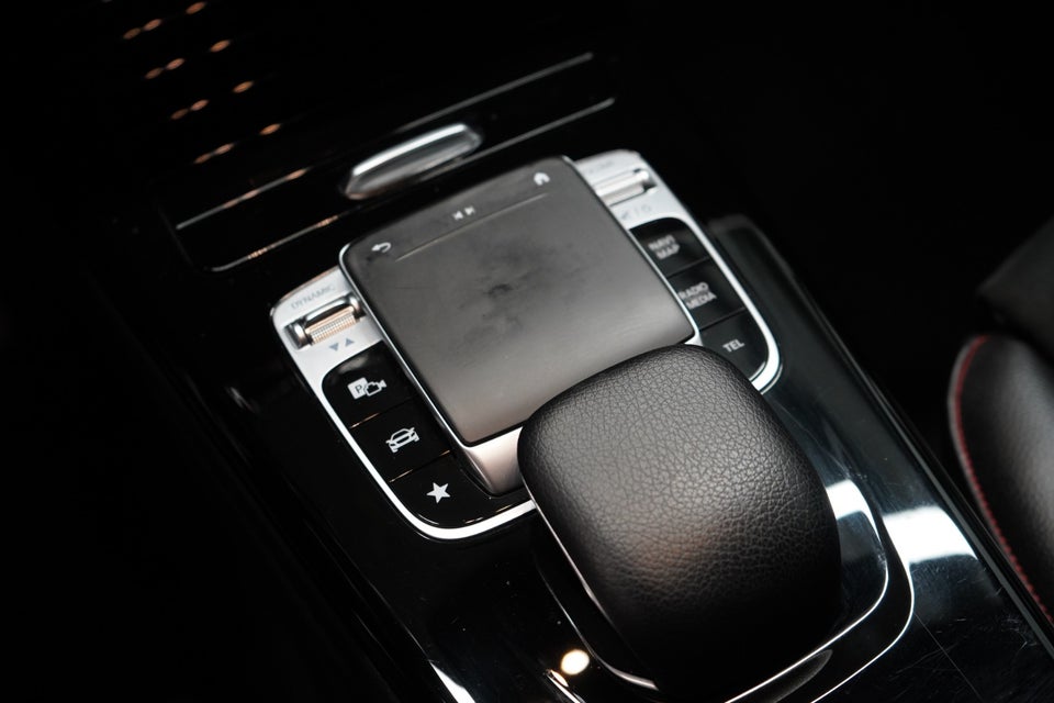 Mercedes A200 1,3 AMG Line aut. 5d