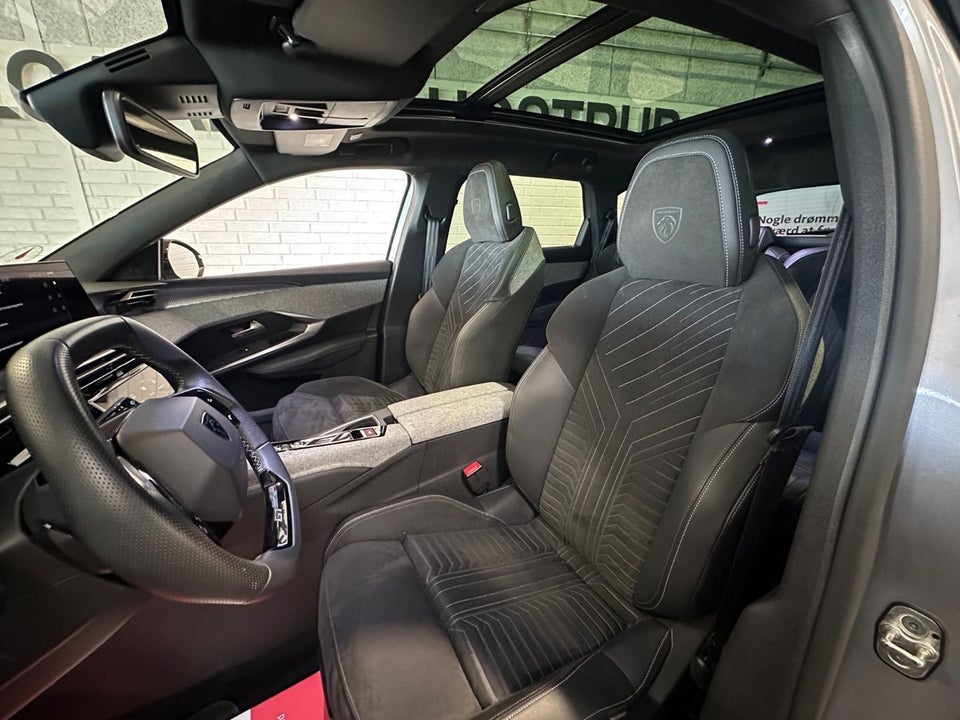 Peugeot e-5008 77 GT Pack AWD 7prs 5d