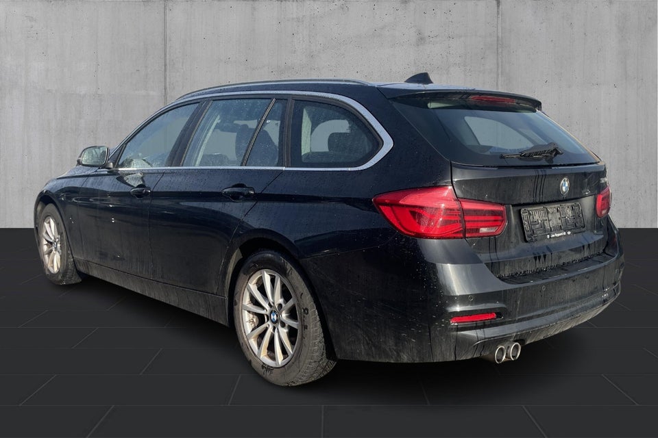 BMW 320d 2,0 Touring Advantage aut. 5d