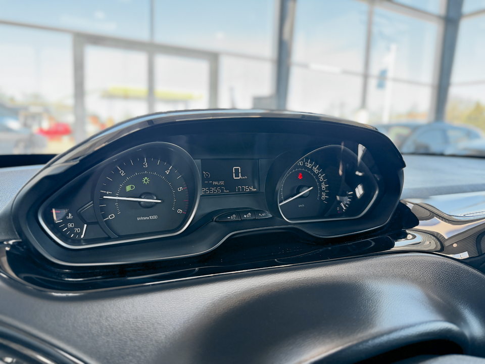 Peugeot 208 1,6 BlueHDi 100 Active 5d