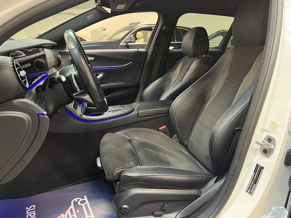 Mercedes E300 de 2,0 AMG Line stc. aut. 5d