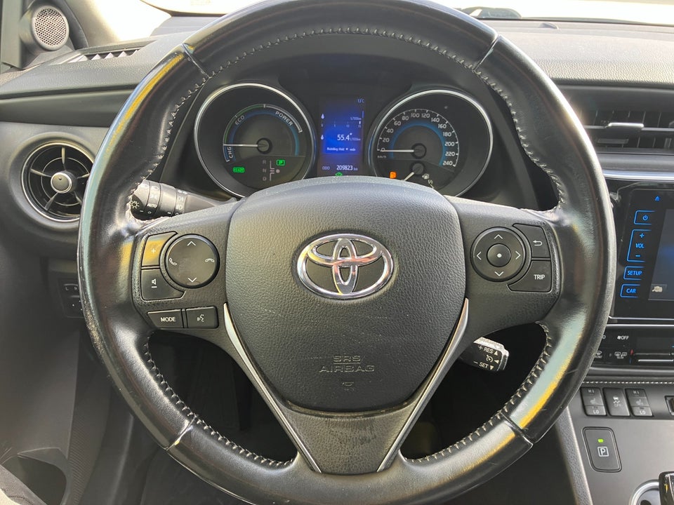 Toyota Auris 1,8 Hybrid H2 Comfort Touring Sports CVT 5d