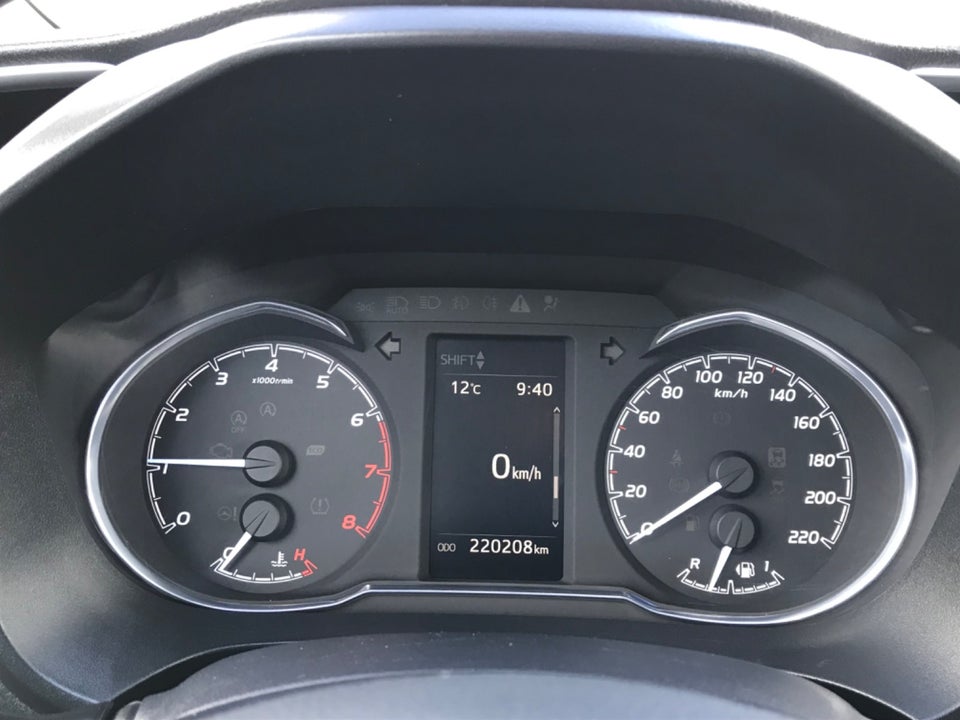 Toyota Yaris 1,5 VVT-i T2 5d