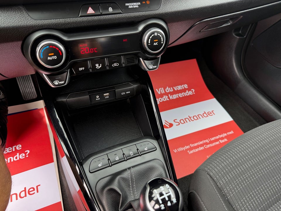 Kia Stonic 1,2 Attraction 5d