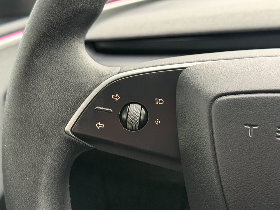 Tesla Model 3 RWD 4d