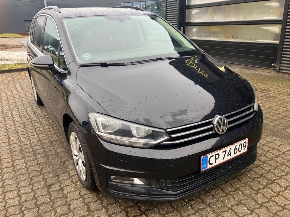 VW Touran 2,0 TDi 150 Comfortline DSG 7prs 5d