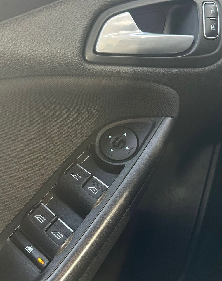 Ford Focus 1,5 EcoBlue ST-Line stc. 5d