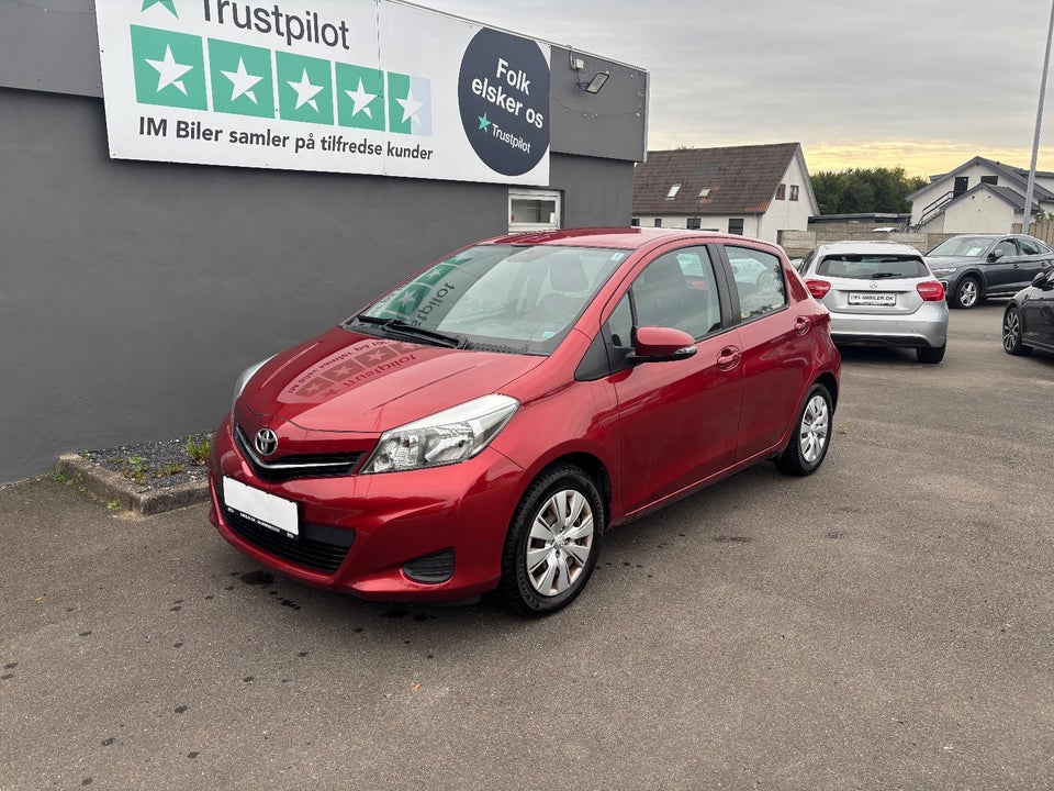 Toyota Yaris 1,3 VVT-i T1 5d