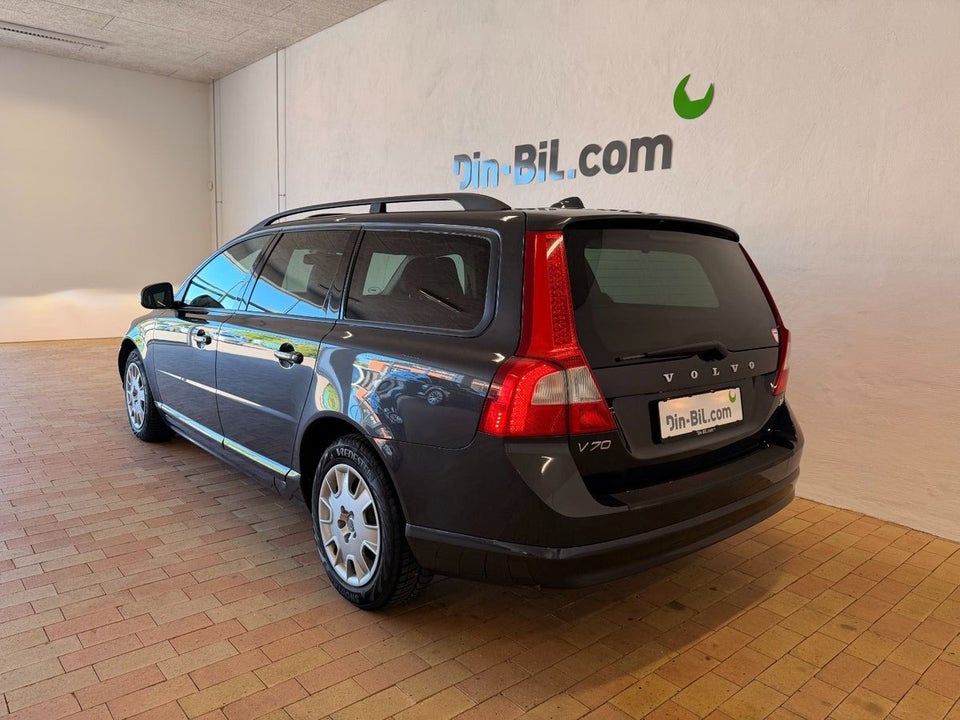 Volvo V70 1,6 T4 180 aut. 5d