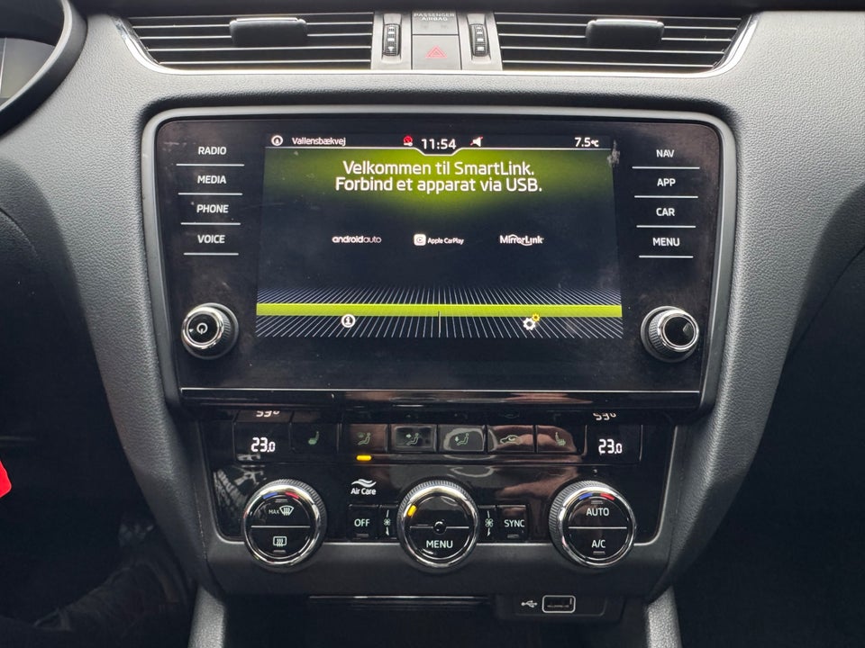 Skoda Octavia 2,0 TDi 150 Laurin & Klement Combi DSG 5d