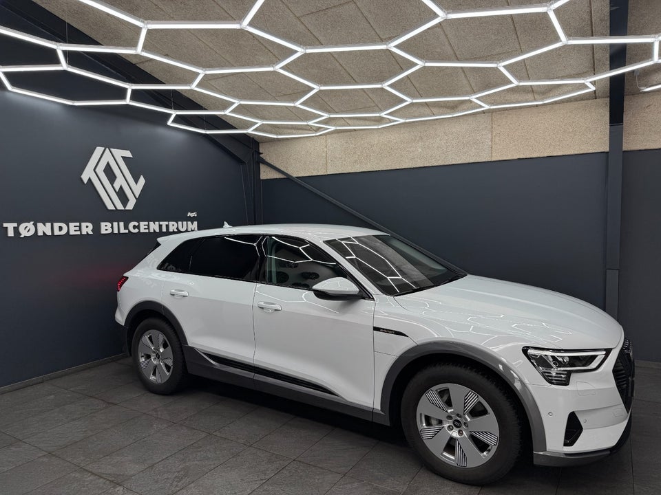 Audi e-tron 55 Advanced quattro 5d