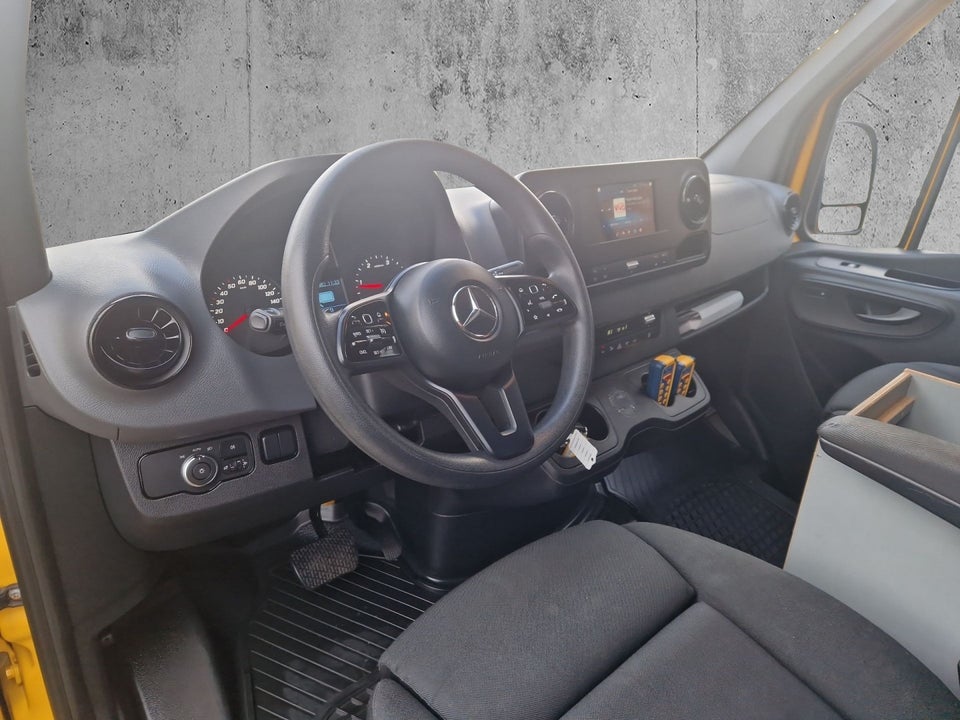 Mercedes Sprinter 316 2,2 CDi A3 Kassevogn m/lift aut. RWD