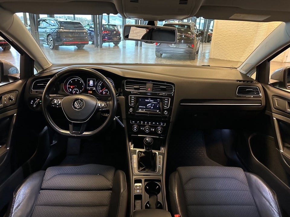 VW Golf VII 2,0 TDi 150 Comfortline BMT 5d