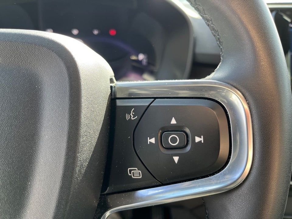 Volvo XC40 P6 ReCharge Plus 5d