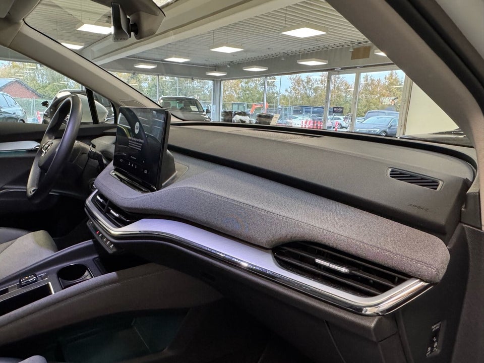 Skoda Enyaq 60 iV Loft 5d