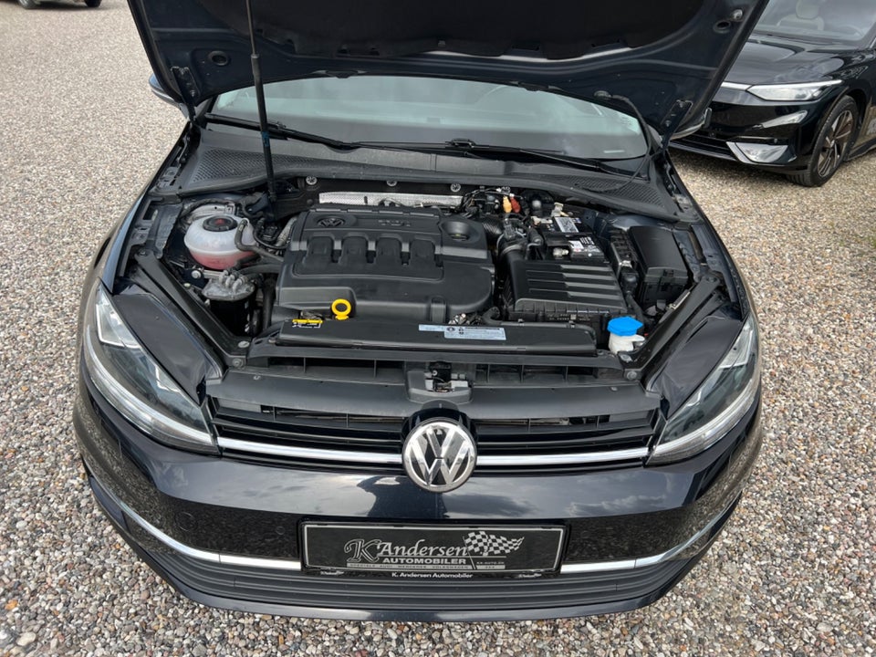 VW Golf VII 1,6 TDi 115 IQ.Drive Variant DSG 5d