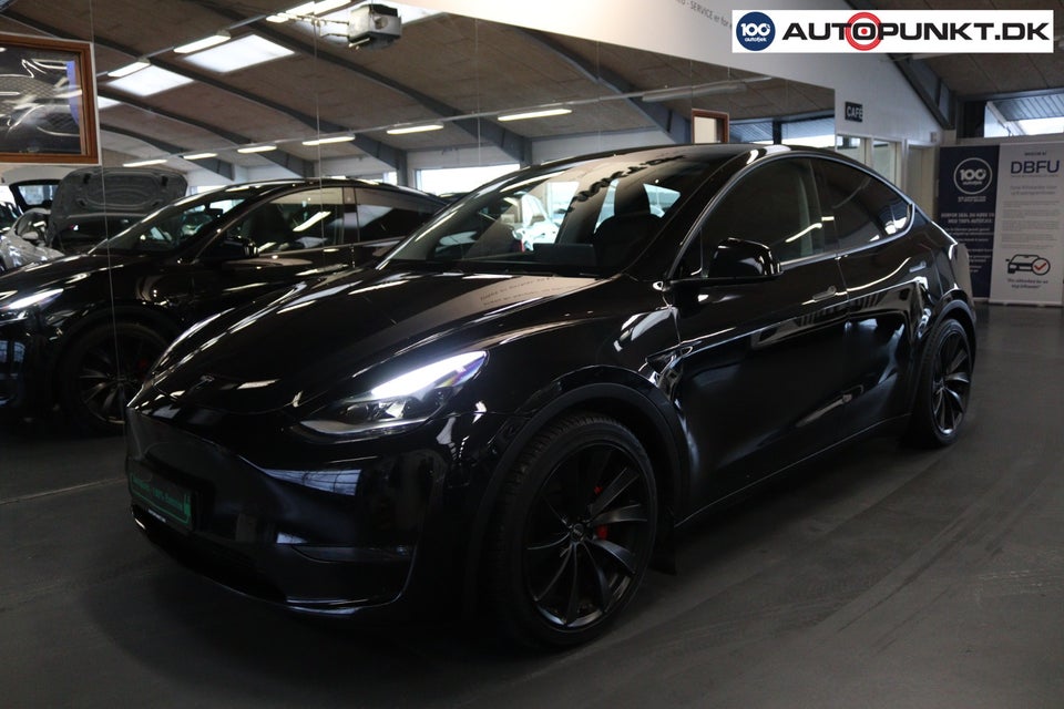 Tesla Model Y Performance AWD 5d